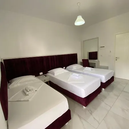 Eraldo's And Hotel *