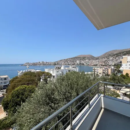 Ξενοδοχείο Eraldo's And *